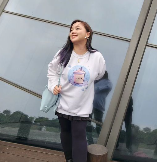 Boba Milk Tea Sweatshirt - White